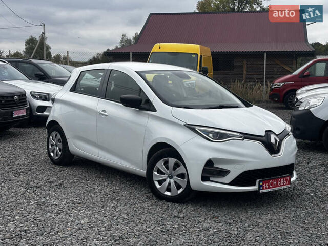 Белый Рено Зое, объемом двигателя 0 л и пробегом 41 тыс. км за 11600 $, фото 1 на Automoto.ua