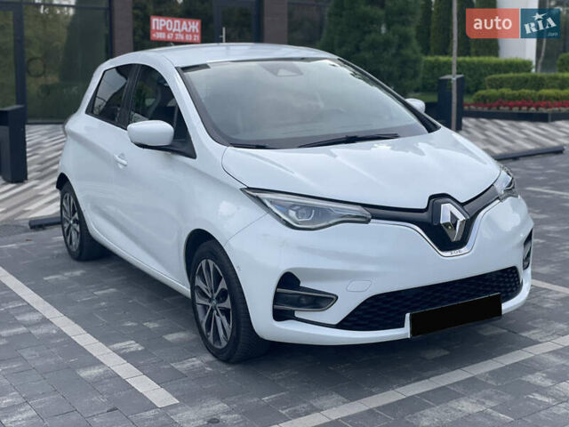 Белый Рено Зое, объемом двигателя 0 л и пробегом 111 тыс. км за 12299 $, фото 3 на Automoto.ua