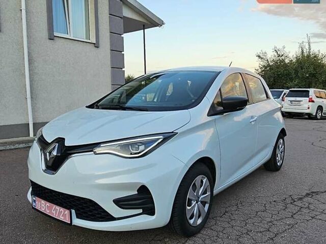 Белый Рено Зое, объемом двигателя 0 л и пробегом 85 тыс. км за 11999 $, фото 2 на Automoto.ua
