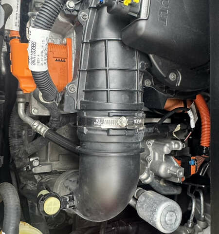 Белый Рено Зое, объемом двигателя 0 л и пробегом 44 тыс. км за 12950 $, фото 29 на Automoto.ua