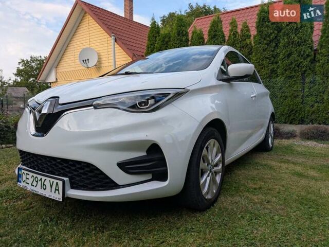 Белый Рено Зое, объемом двигателя 0 л и пробегом 56 тыс. км за 12500 $, фото 21 на Automoto.ua