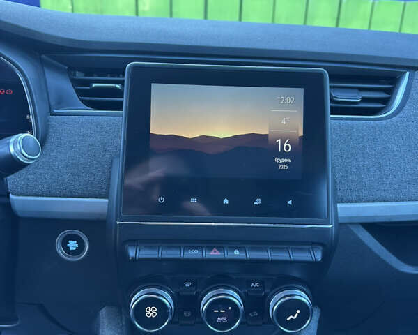 Белый Рено Зое, объемом двигателя 0 л и пробегом 90 тыс. км за 11800 $, фото 21 на Automoto.ua