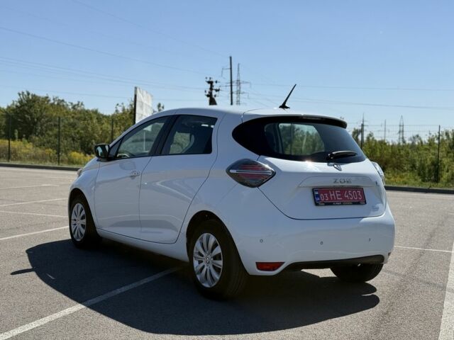 Білий Рено Зое, об'ємом двигуна 0 л та пробігом 80 тис. км за 11500 $, фото 4 на Automoto.ua