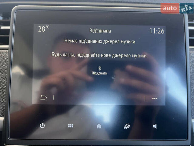 Белый Рено Зое, объемом двигателя 0 л и пробегом 88 тыс. км за 13650 $, фото 29 на Automoto.ua