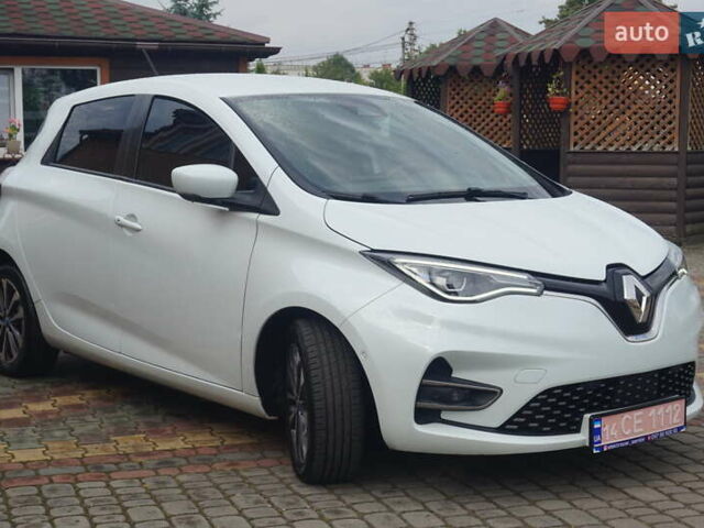 Білий Рено Зое, об'ємом двигуна 0 л та пробігом 141 тис. км за 11111 $, фото 3 на Automoto.ua