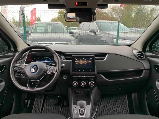 Білий Рено Зое, об'ємом двигуна 0 л та пробігом 47 тис. км за 12499 $, фото 22 на Automoto.ua