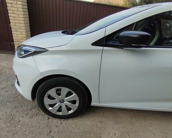 Рено Зое 2020 в Виннице на Automoto.ua Белый Рено Зое, объемом двигателя 0 л и пробегом 34 тыс. км за 13500 $, фото 17 на Automoto.ua