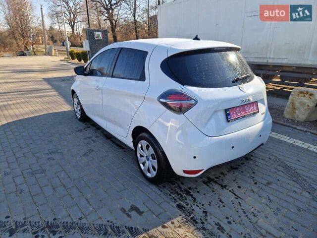 Білий Рено Зое, об'ємом двигуна 0 л та пробігом 27 тис. км за 13000 $, фото 2 на Automoto.ua