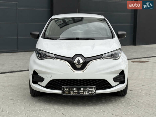 Рено Зое 2020 в Городке на Automoto.ua Белый Рено Зое, объемом двигателя 0 л и пробегом 47 тыс. км за 11400 $, фото 1 на Automoto.ua