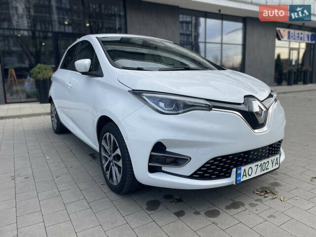 Белый Рено Зое, объемом двигателя 0 л и пробегом 106 тыс. км за 12299 $, фото 6 на Automoto.ua