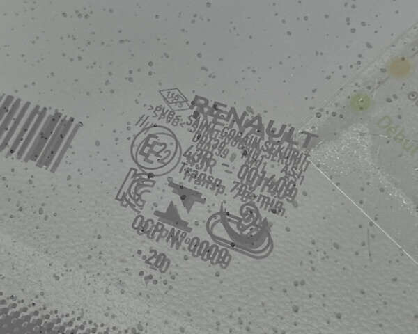 Белый Рено Зое, объемом двигателя 0 л и пробегом 31 тыс. км за 11999 $, фото 39 на Automoto.ua