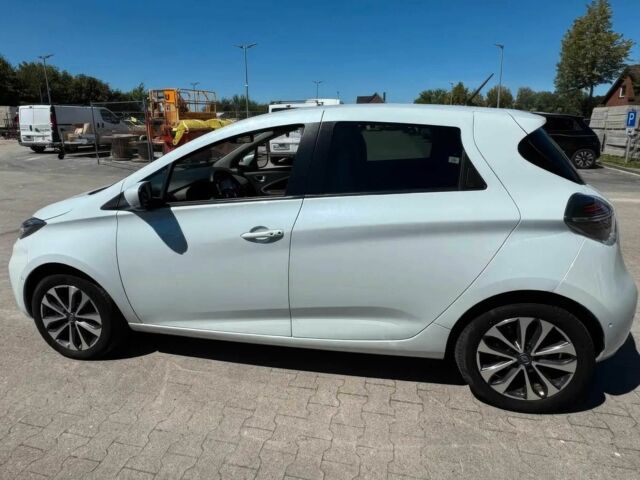 Белый Рено Зое, объемом двигателя 0 л и пробегом 38 тыс. км за 9200 $, фото 2 на Automoto.ua