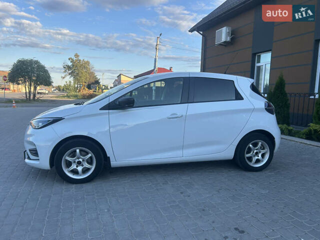 Белый Рено Зое, объемом двигателя 0 л и пробегом 65 тыс. км за 12500 $, фото 5 на Automoto.ua