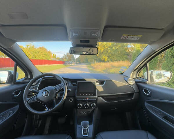 Рено Зое 2020 в Тернополе на Automoto.ua Белый Рено Зое, объемом двигателя 0 л и пробегом 26 тыс. км за 12600 $, фото 17 на Automoto.ua