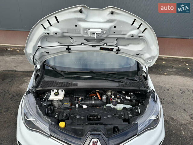 Білий Рено Зое, об'ємом двигуна 0 л та пробігом 36 тис. км за 12400 $, фото 18 на Automoto.ua