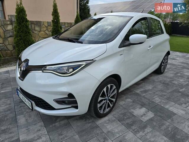 Белый Рено Зое, объемом двигателя 0 л и пробегом 65 тыс. км за 12300 $, фото 3 на Automoto.ua
