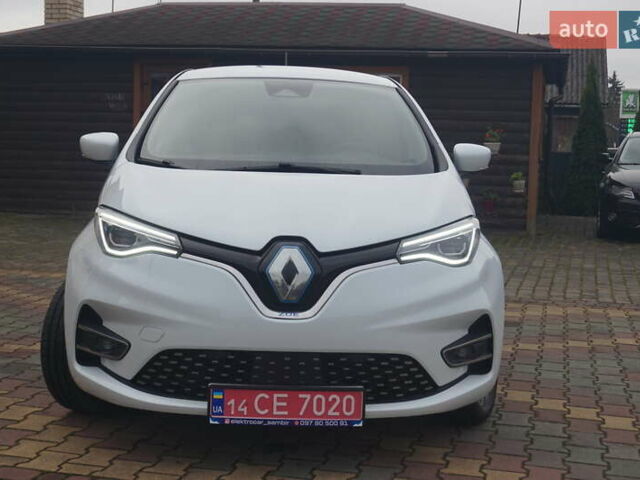 Белый Рено Зое, объемом двигателя 0 л и пробегом 122 тыс. км за 13000 $, фото 3 на Automoto.ua