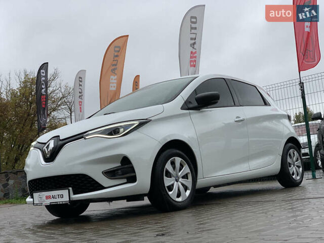 Белый Рено Зое, объемом двигателя 0 л и пробегом 47 тыс. км за 12499 $, фото 1 на Automoto.ua