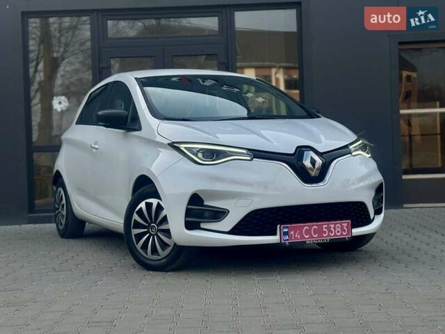 Белый Рено Зое, объемом двигателя 0 л и пробегом 86 тыс. км за 10850 $, фото 1 на Automoto.ua