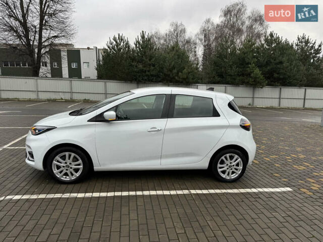 Белый Рено Зое, объемом двигателя 0 л и пробегом 97 тыс. км за 11900 $, фото 9 на Automoto.ua