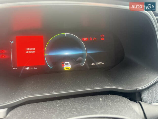 Белый Рено Зое, объемом двигателя 0 л и пробегом 33 тыс. км за 6950 $, фото 10 на Automoto.ua