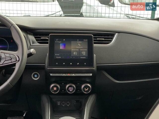 Белый Рено Зое, объемом двигателя 0 л и пробегом 66 тыс. км за 12499 $, фото 53 на Automoto.ua