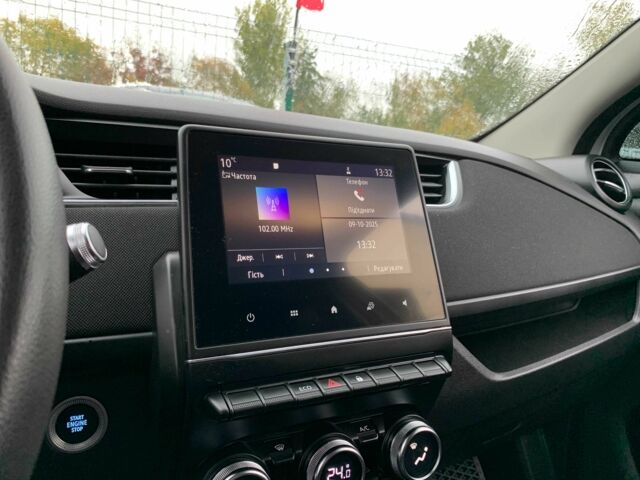 Білий Рено Зое, об'ємом двигуна 0 л та пробігом 47 тис. км за 12499 $, фото 19 на Automoto.ua