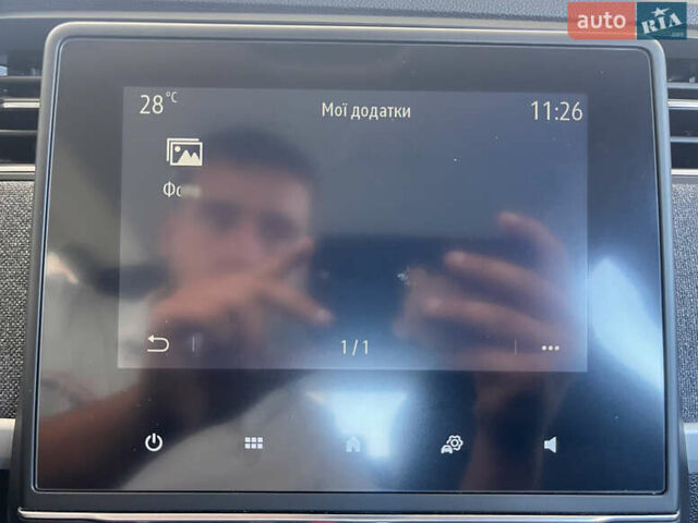 Белый Рено Зое, объемом двигателя 0 л и пробегом 88 тыс. км за 13650 $, фото 30 на Automoto.ua