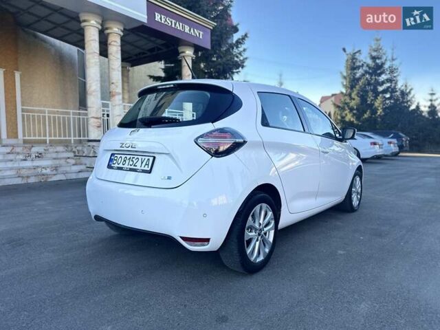 Белый Рено Зое, объемом двигателя 0 л и пробегом 83 тыс. км за 11999 $, фото 43 на Automoto.ua