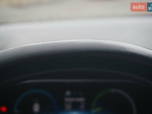 Рено Зое 2020 в Самборе на Automoto.ua Белый Рено Зое, объемом двигателя 0 л и пробегом 157 тыс. км за 11777 $, фото 31 на Automoto.ua