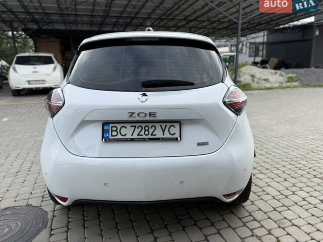 Белый Рено Зое, объемом двигателя 0 л и пробегом 36 тыс. км за 12900 $, фото 8 на Automoto.ua
