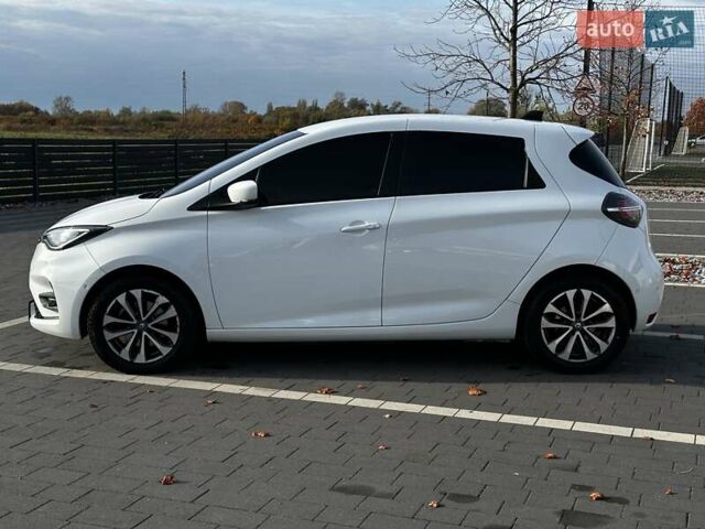 Белый Рено Зое, объемом двигателя 0 л и пробегом 124 тыс. км за 13200 $, фото 8 на Automoto.ua