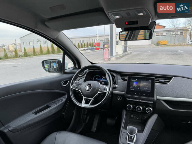 Білий Рено Зое, об'ємом двигуна 0 л та пробігом 84 тис. км за 11999 $, фото 21 на Automoto.ua