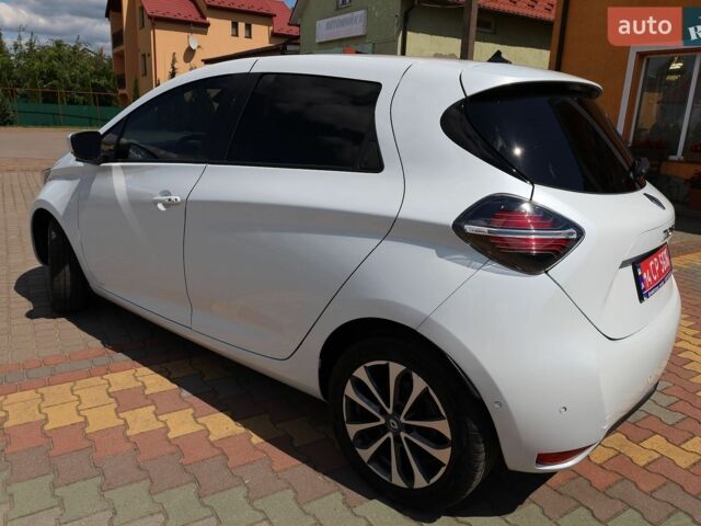 Білий Рено Зое, об'ємом двигуна 0 л та пробігом 65 тис. км за 14000 $, фото 17 на Automoto.ua