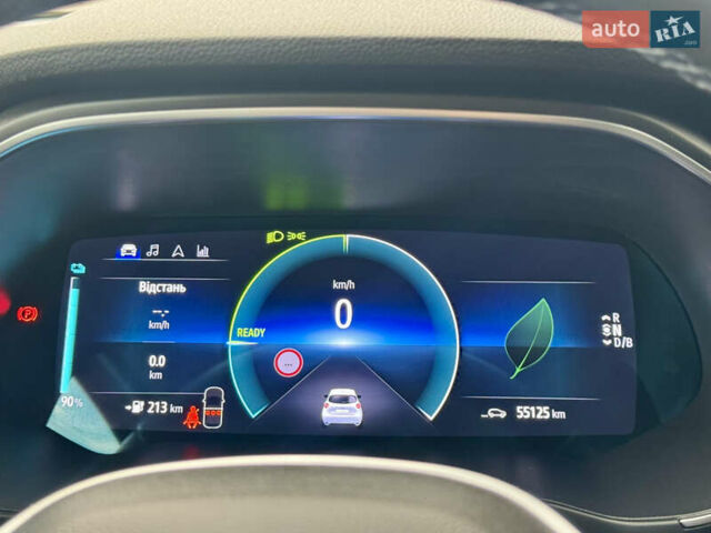 Белый Рено Зое, объемом двигателя 0 л и пробегом 55 тыс. км за 13300 $, фото 41 на Automoto.ua