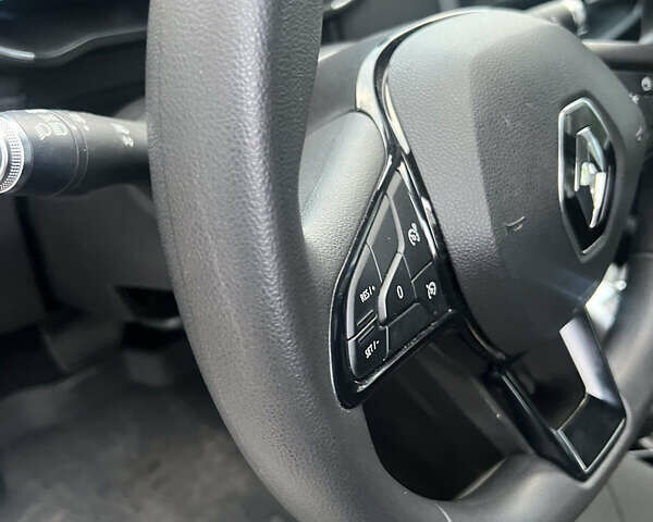 Рено Зое 2020 в Киеве на Automoto.ua Белый Рено Зое, объемом двигателя 0 л и пробегом 78 тыс. км за 12100 $, фото 15 на Automoto.ua