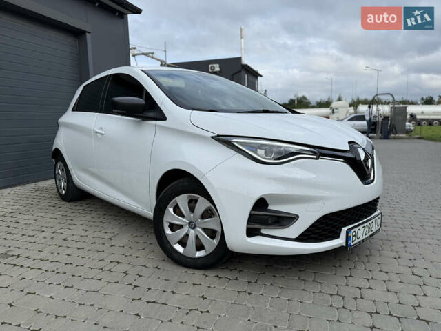 Белый Рено Зое, объемом двигателя 0 л и пробегом 36 тыс. км за 12900 $, фото 1 на Automoto.ua