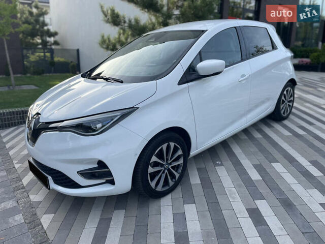 Белый Рено Зое, объемом двигателя 0 л и пробегом 111 тыс. км за 12299 $, фото 28 на Automoto.ua