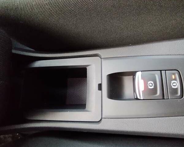 Рено Зое 2020 в Виннице на Automoto.ua Белый Рено Зое, объемом двигателя 0 л и пробегом 34 тыс. км за 13500 $, фото 38 на Automoto.ua