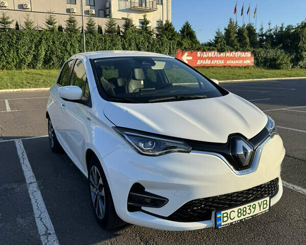 Белый Рено Зое, объемом двигателя 0 л и пробегом 74 тыс. км за 13499 $, фото 49 на Automoto.ua