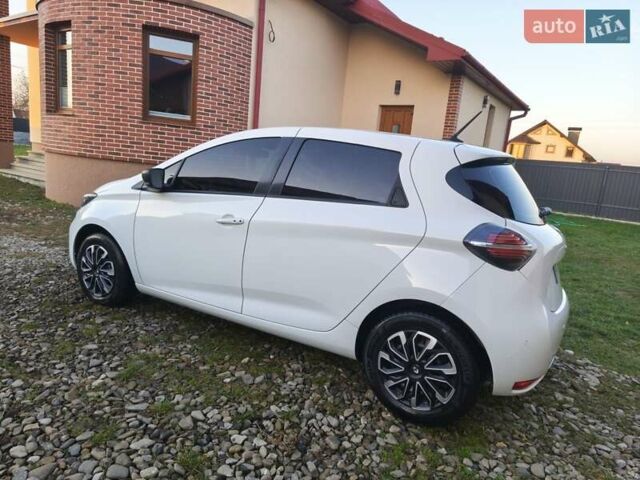 Білий Рено Зое, об'ємом двигуна 0 л та пробігом 98 тис. км за 10950 $, фото 15 на Automoto.ua