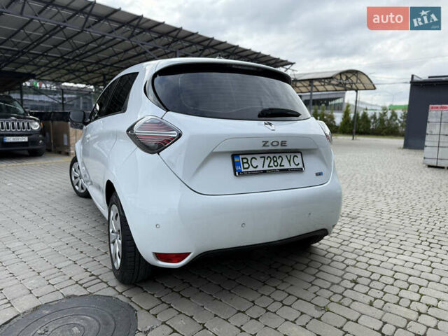 Белый Рено Зое, объемом двигателя 0 л и пробегом 36 тыс. км за 12900 $, фото 9 на Automoto.ua