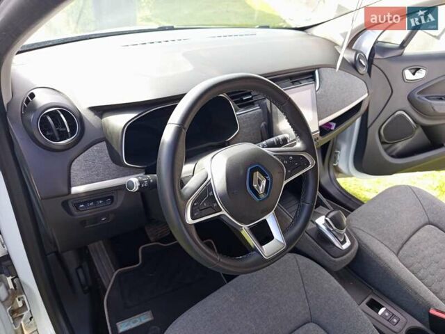 Рено Зое 2020 в Ходорів на Automoto.ua Белый Рено Зое, объемом двигателя 0 л и пробегом 46 тыс. км за 12800 $, фото 16 на Automoto.ua