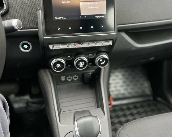 Белый Рено Зое, объемом двигателя 0 л и пробегом 23 тыс. км за 13300 $, фото 14 на Automoto.ua