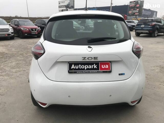 Білий Рено Зое, об'ємом двигуна 0 л та пробігом 40 тис. км за 13790 $, фото 17 на Automoto.ua
