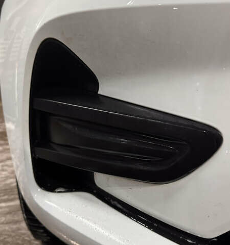 Белый Рено Зое, объемом двигателя 0 л и пробегом 54 тыс. км за 13500 $, фото 17 на Automoto.ua