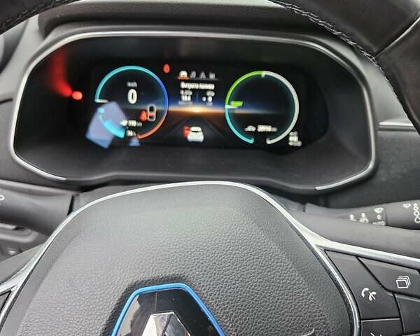 Белый Рено Зое, объемом двигателя 0 л и пробегом 28 тыс. км за 11800 $, фото 21 на Automoto.ua