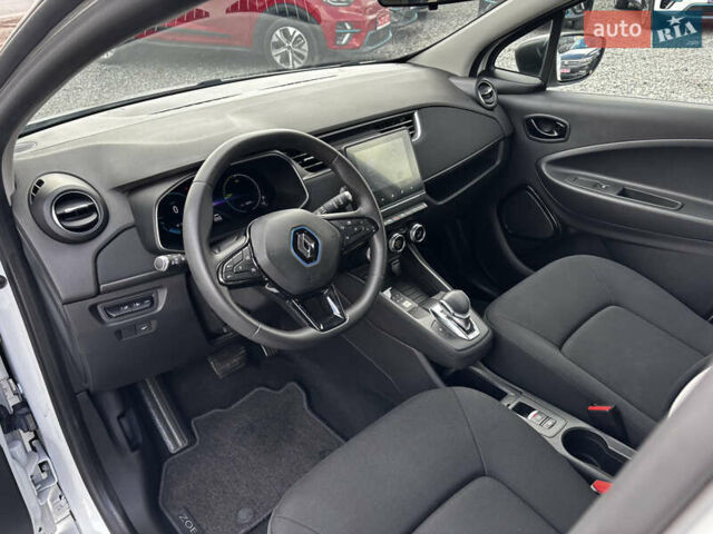 Рено Зое 2020 в Львове на Automoto.ua Белый Рено Зое, объемом двигателя 0 л и пробегом 22 тыс. км за 12150 $, фото 16 на Automoto.ua