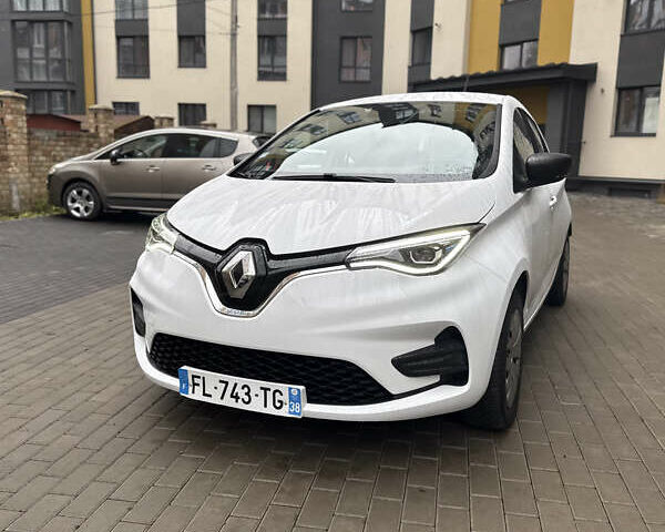Білий Рено Зое, об'ємом двигуна 0 л та пробігом 69 тис. км за 11800 $, фото 5 на Automoto.ua