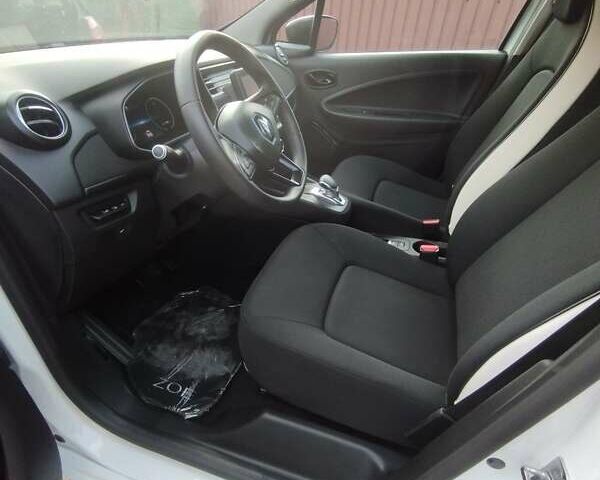 Рено Зое 2020 в Виннице на Automoto.ua Белый Рено Зое, объемом двигателя 0 л и пробегом 34 тыс. км за 13500 $, фото 62 на Automoto.ua